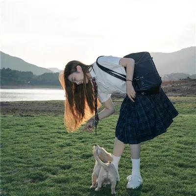 我在看著你